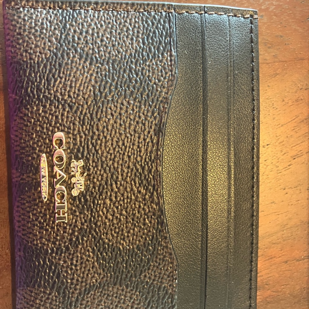 Coach Brown and Black Pebbled Leather Card Sleeve with Gold Logo - Picture 7 of 8